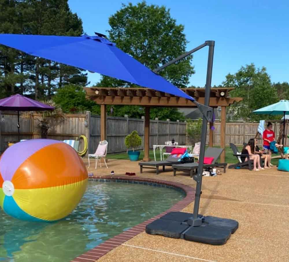 Best Choice Products 10ft Solar LED Cantilever Pool & Patio Umbrella