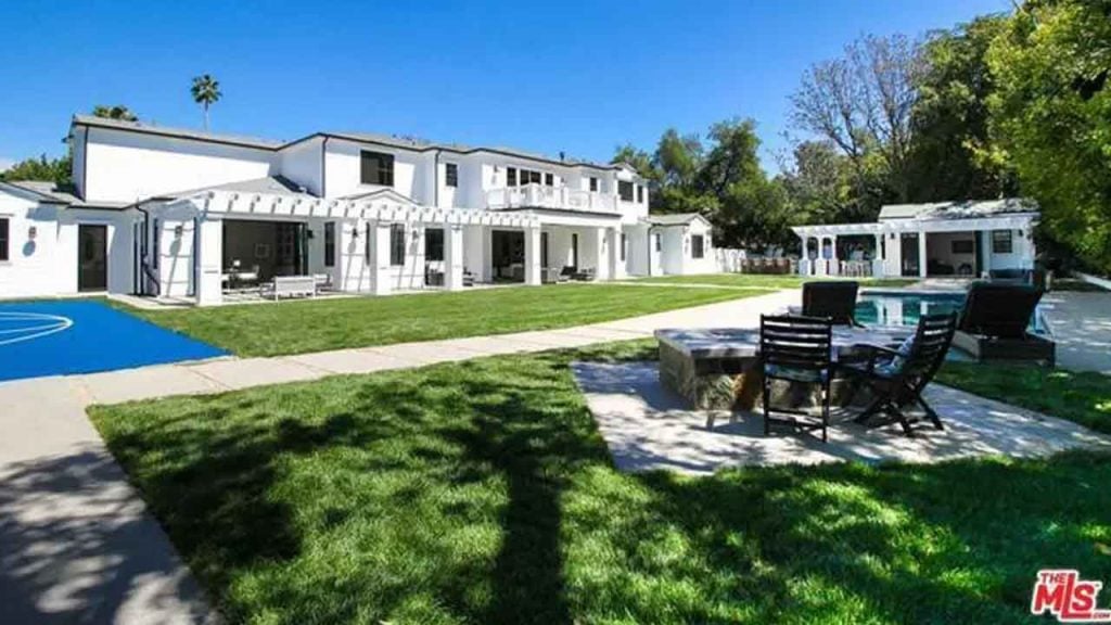 Rockstar Pools: Legendary guitarist Slash's new Encino estate nears the top of the list.