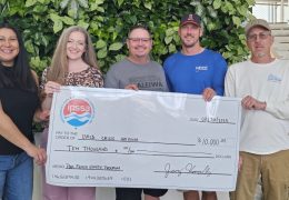 IPSSA_Donates_to_PoolSafetyFenceProgram_2025-1000x600.jpg