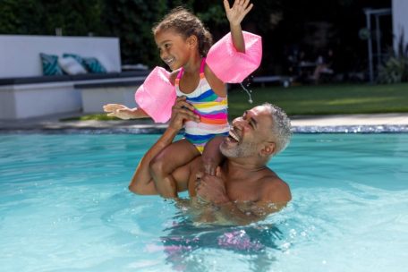father-daughter-pool-water-conservation-1000x600.jpeg